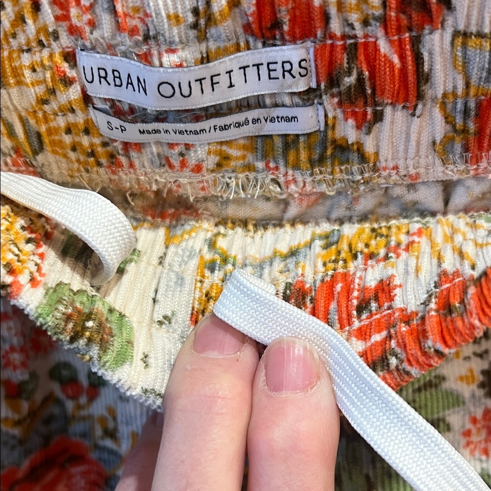 Urban Outfitters Multicolor Floral Joggers Sz Small - Picture 7 of 9
